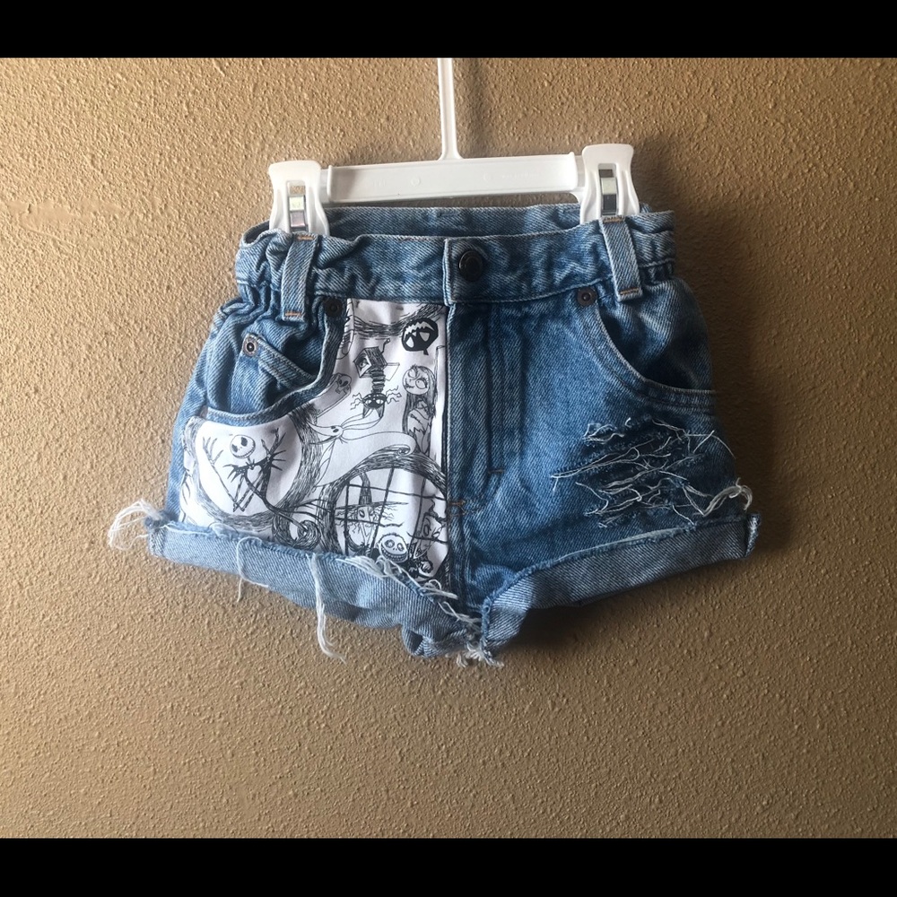 Distressed jean shorts